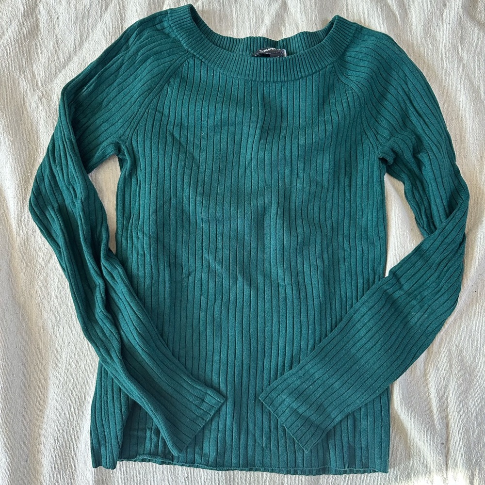Express Ribbed Teal Sweater - Picture 4 of 5